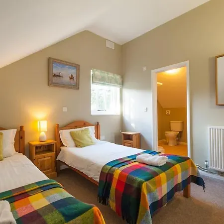 Marshlands House, Sleeps 16 - Country Barn With Hot Tub Villa Woodbridge Exterior photo
